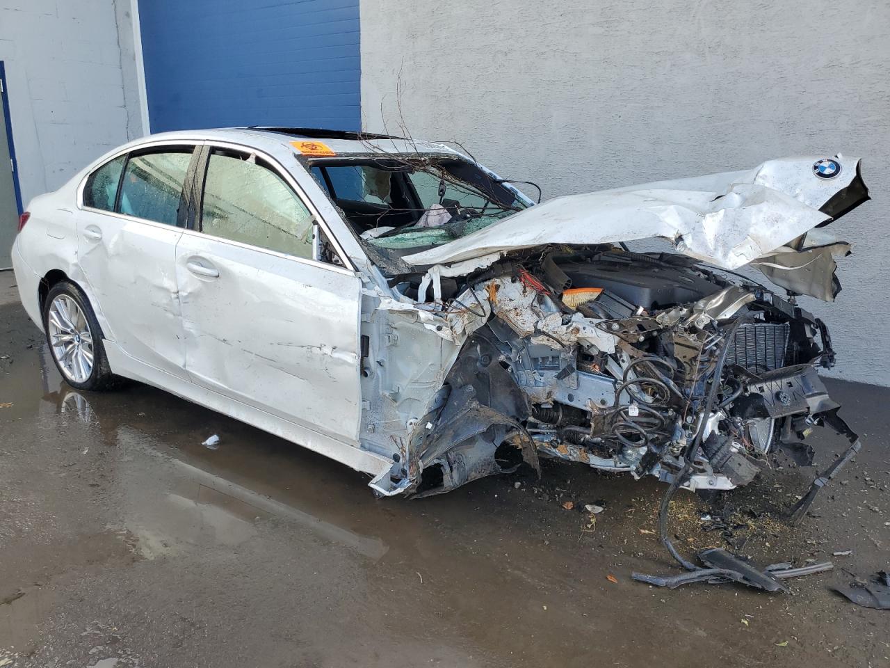 2024 BMW 330XI  VIN:3MW89FF09R8E84012