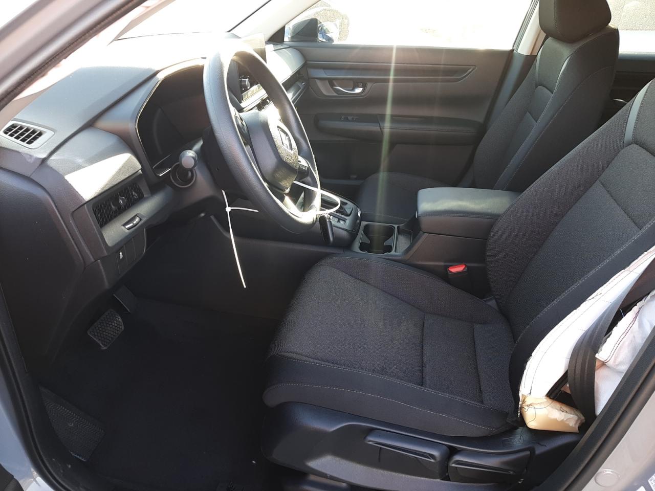 2024 HONDA CR-V LX VIN:2HKRS3H25RH302179