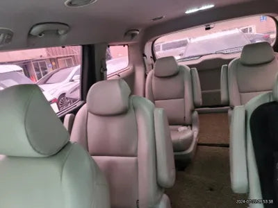 2016 Kia Carnival VIN: