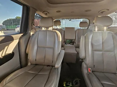 2015 Kia Carnival VIN: