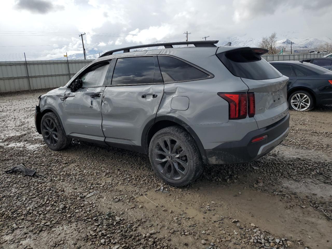 2022 KIA SORENTO EX VIN:5XYRHDLF9NG108285