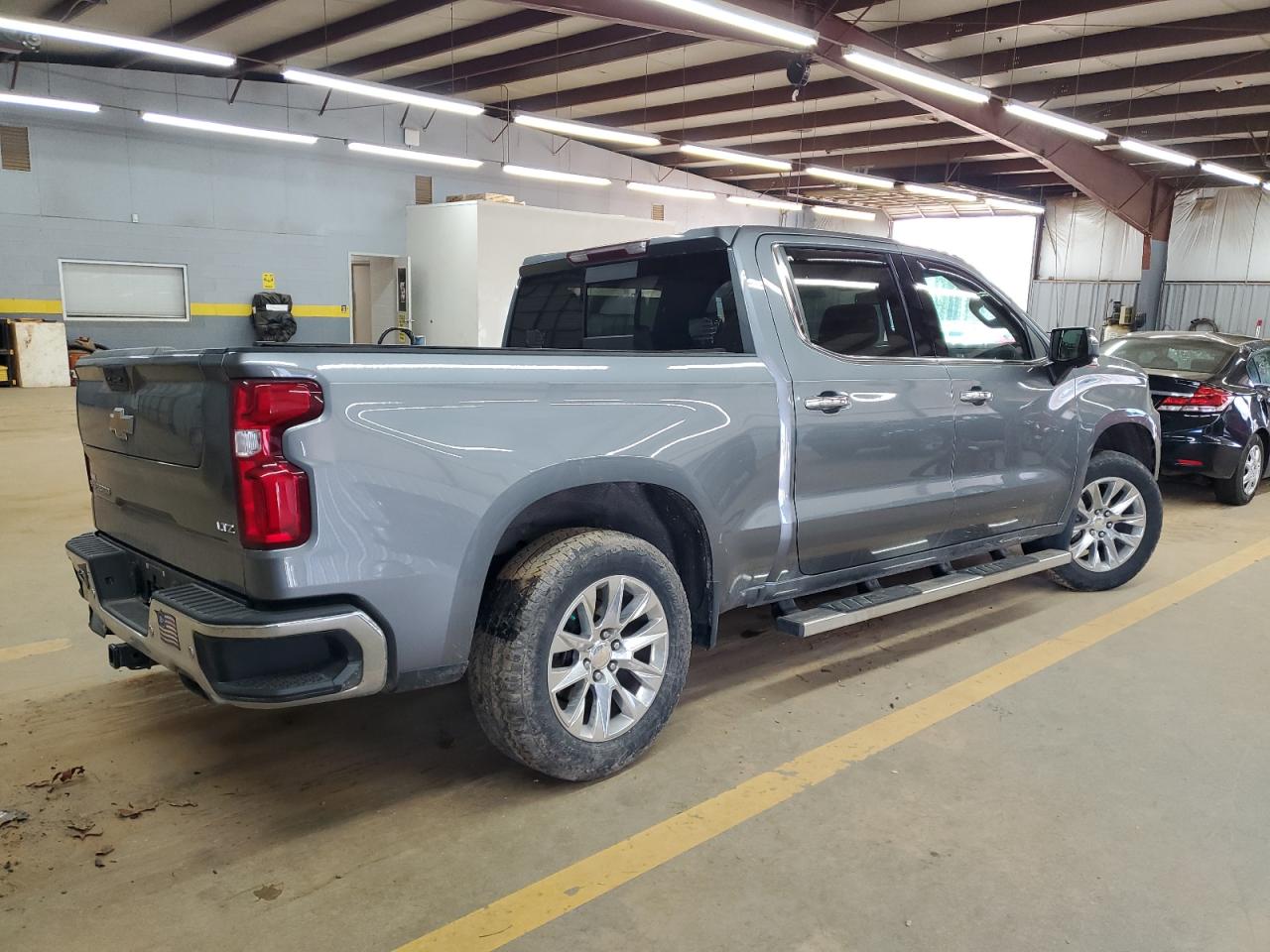 2022 CHEVROLET SILVERADO LTD K1500 LTZ VIN:3GCUYGEL2NG102702