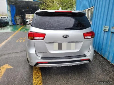 2015 Kia Carnival VIN: