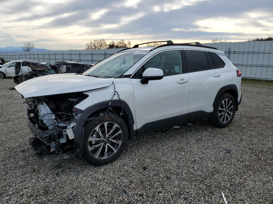 2022 TOYOTA COROLLA CROSS XLE VIN:7MUDAAAG2NV030269