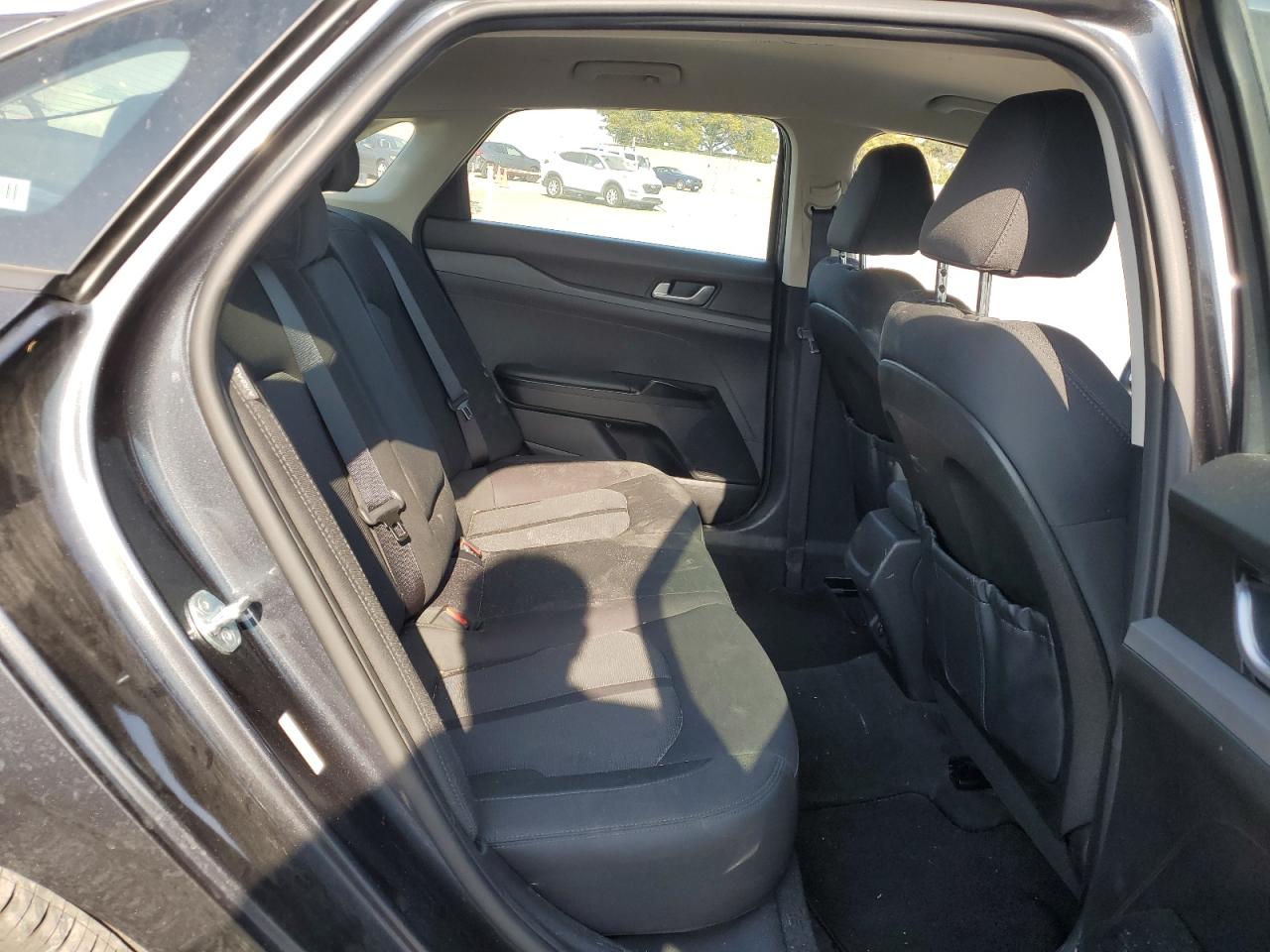 2023 KIA K5 LXS VIN:WP0AA2A8XNS255297