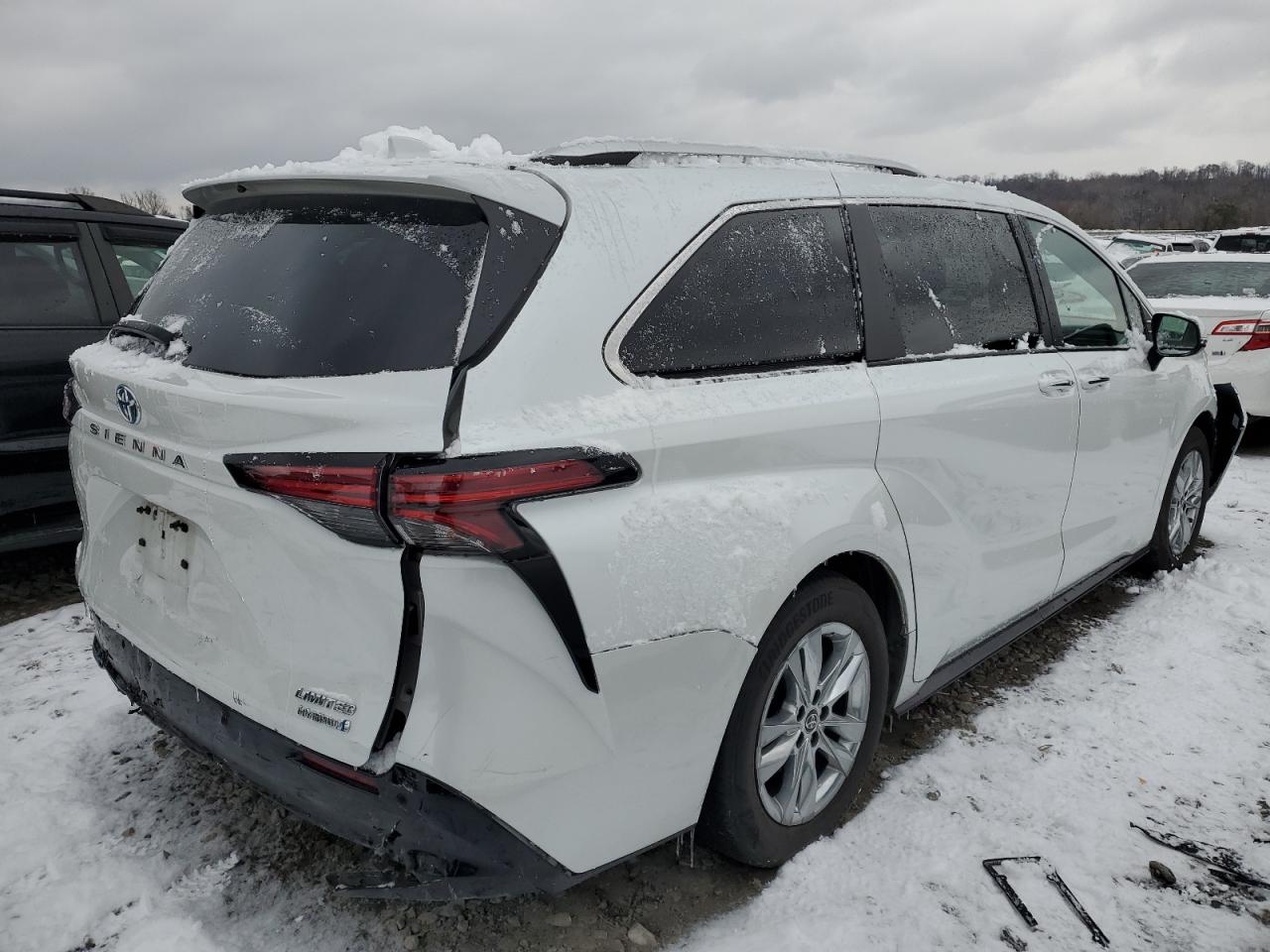 2022 TOYOTA SIENNA LIMITED VIN:5TDZSKFCXNS068163
