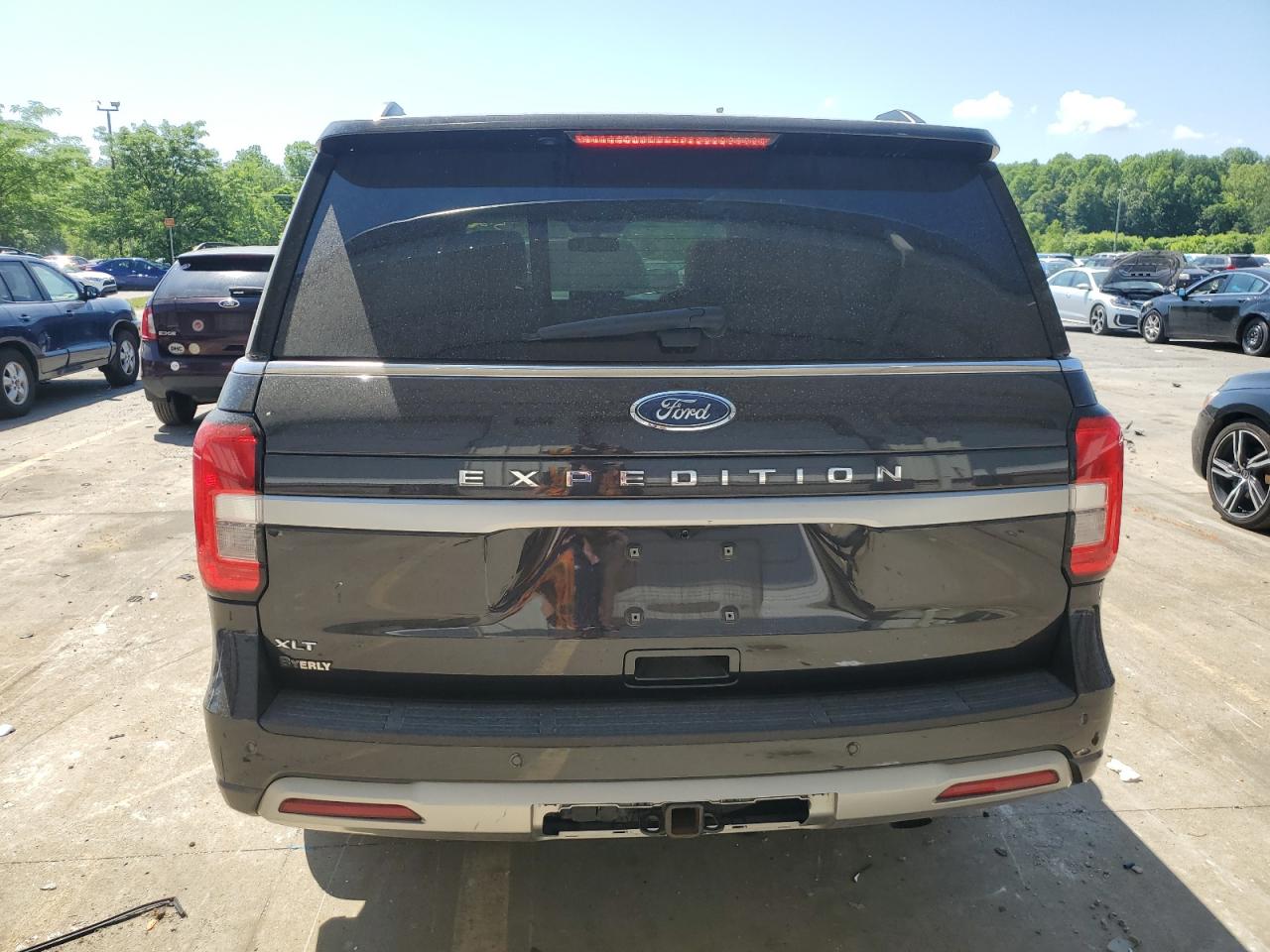 2022 FORD EXPEDITION XLT VIN:1FMJU1JT2NEA28413