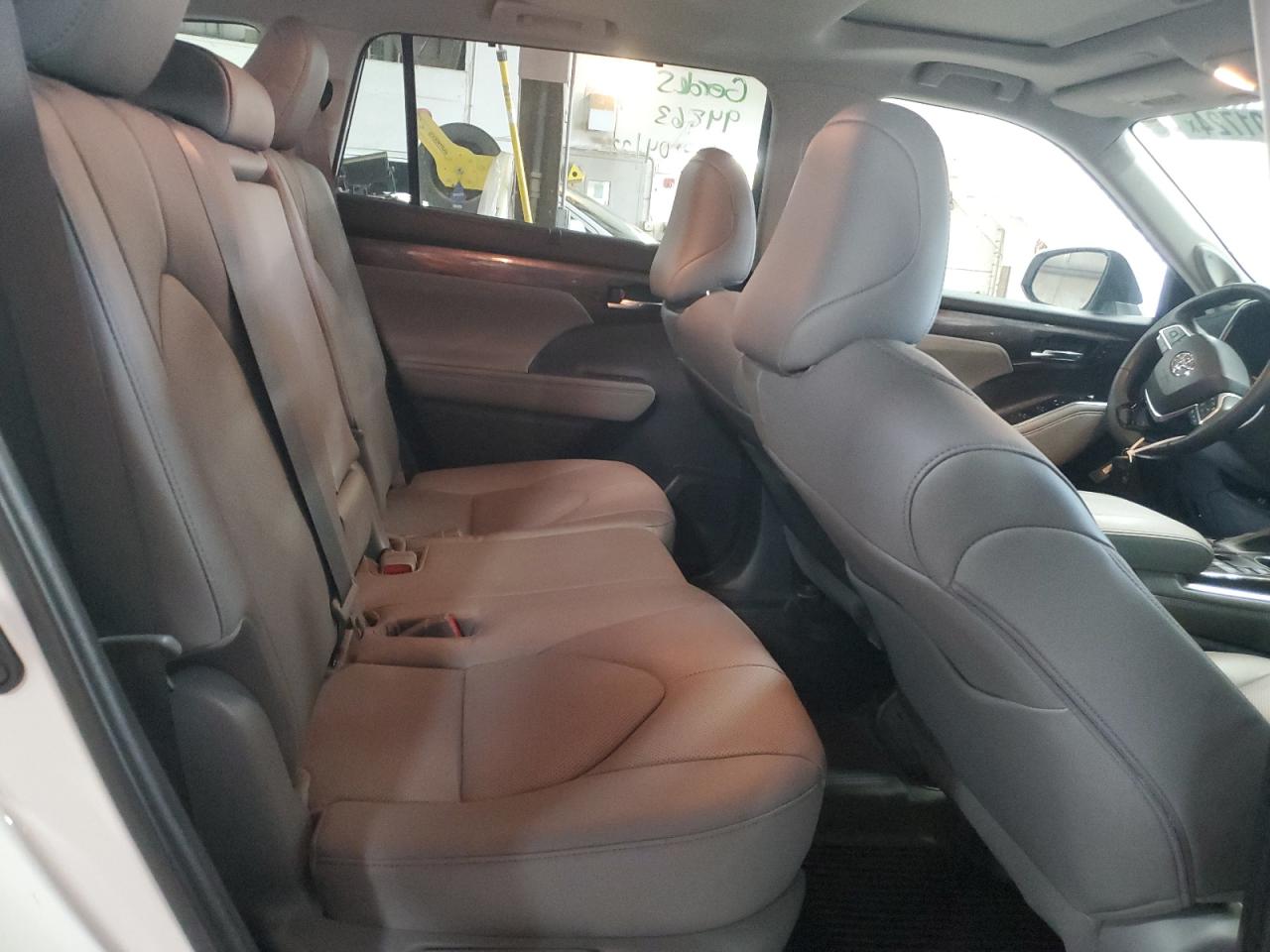 2023 TOYOTA HIGHLANDER L VIN:5TDKDRBH3PS024367