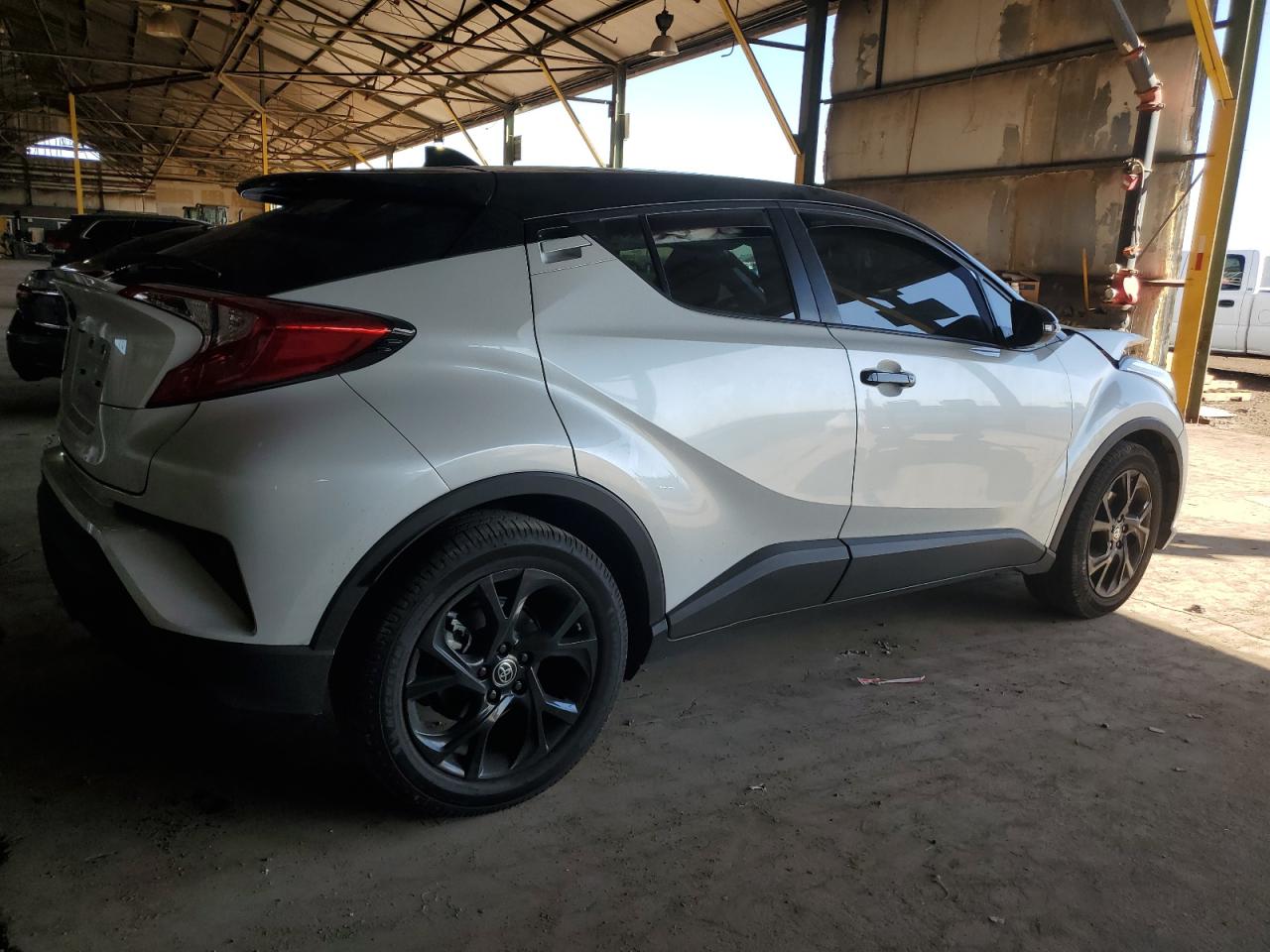 2022 TOYOTA C-HR XLE VIN:JTNKHMBX3N1129656