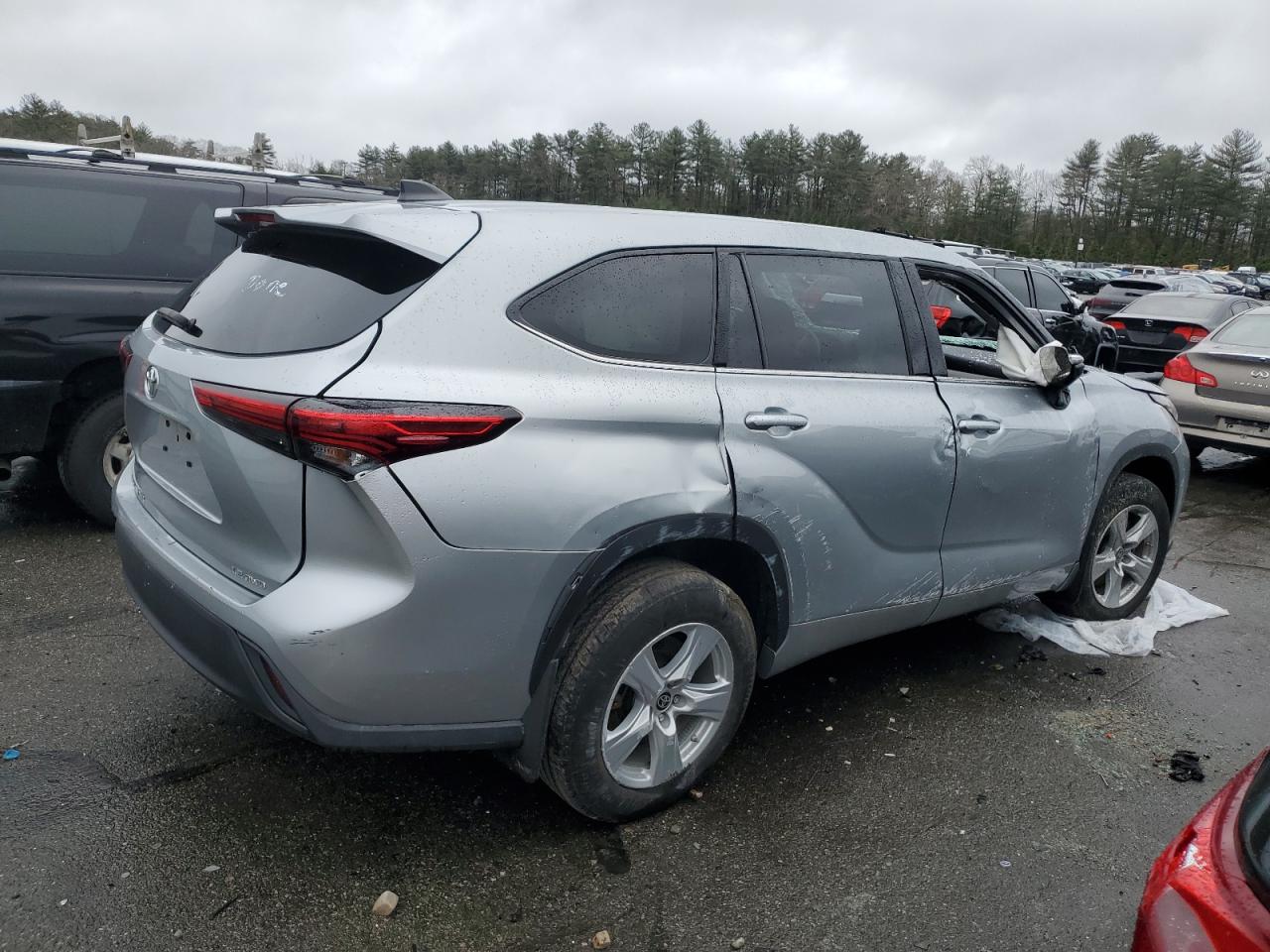 2022 TOYOTA HIGHLANDER L VIN:5TDBZRBH2NS178051