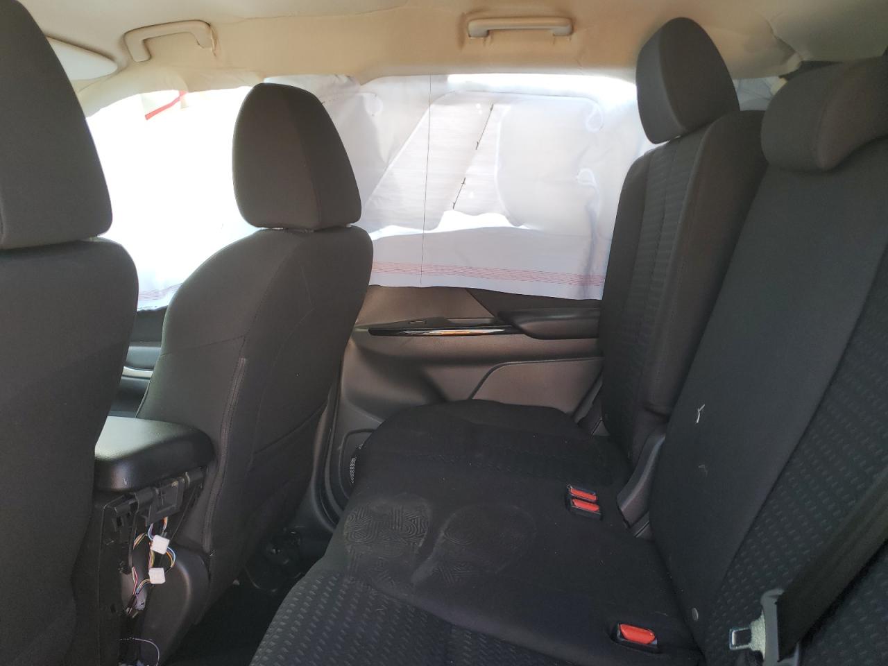 2024 MITSUBISHI ECLIPSE CROSS LE VIN:JA4ATVAA1RZ046178