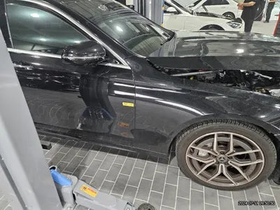 2020 Mercedes-Benz E 220 VIN: