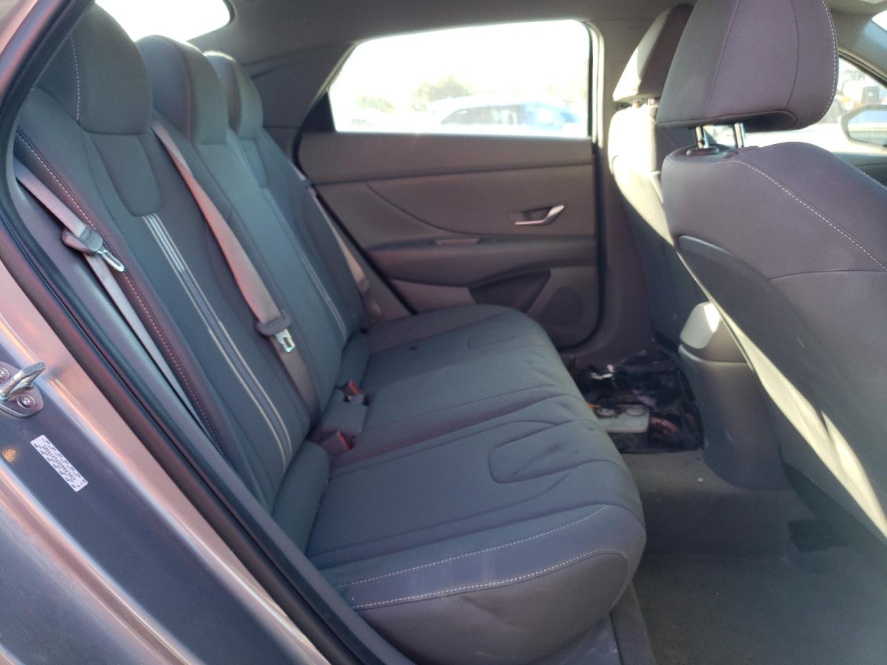 2023 HYUNDAI ELANTRA SEL VIN:KMHLM4AG5PU479485