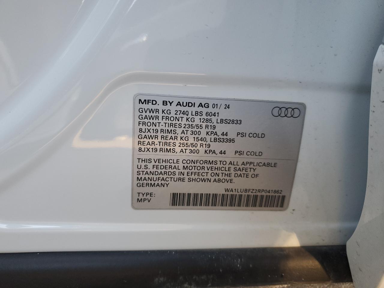 2024 AUDI Q4 E-TRON PREMIUM PLUS VIN:WA1LUBFZ2RP041862