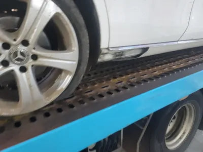 2017 Mercedes-Benz E 220 VIN: