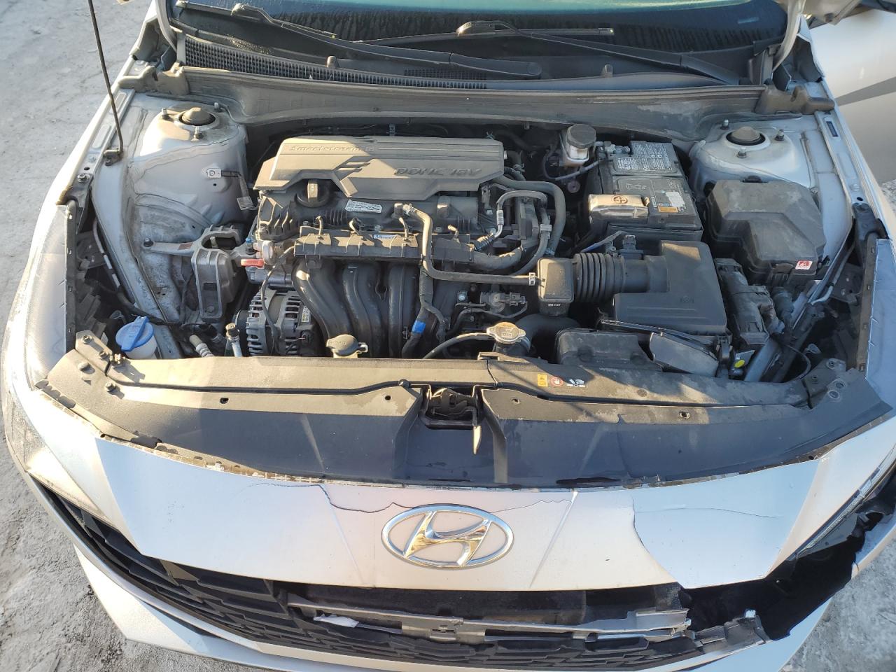 2022 HYUNDAI ELANTRA SE VIN:5NPLL4AG5NH063211