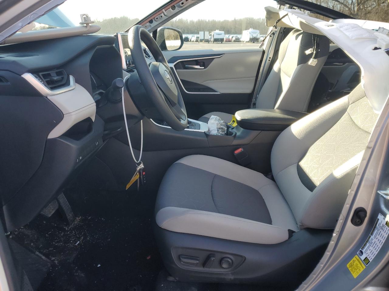 2024 TOYOTA RAV4 XLE VIN:2T3RWRFV5RW192330