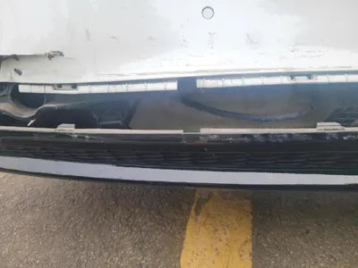 2018 BMW Z1 KNAF141BEKA811240 VIN:KNAF141BEKA811240