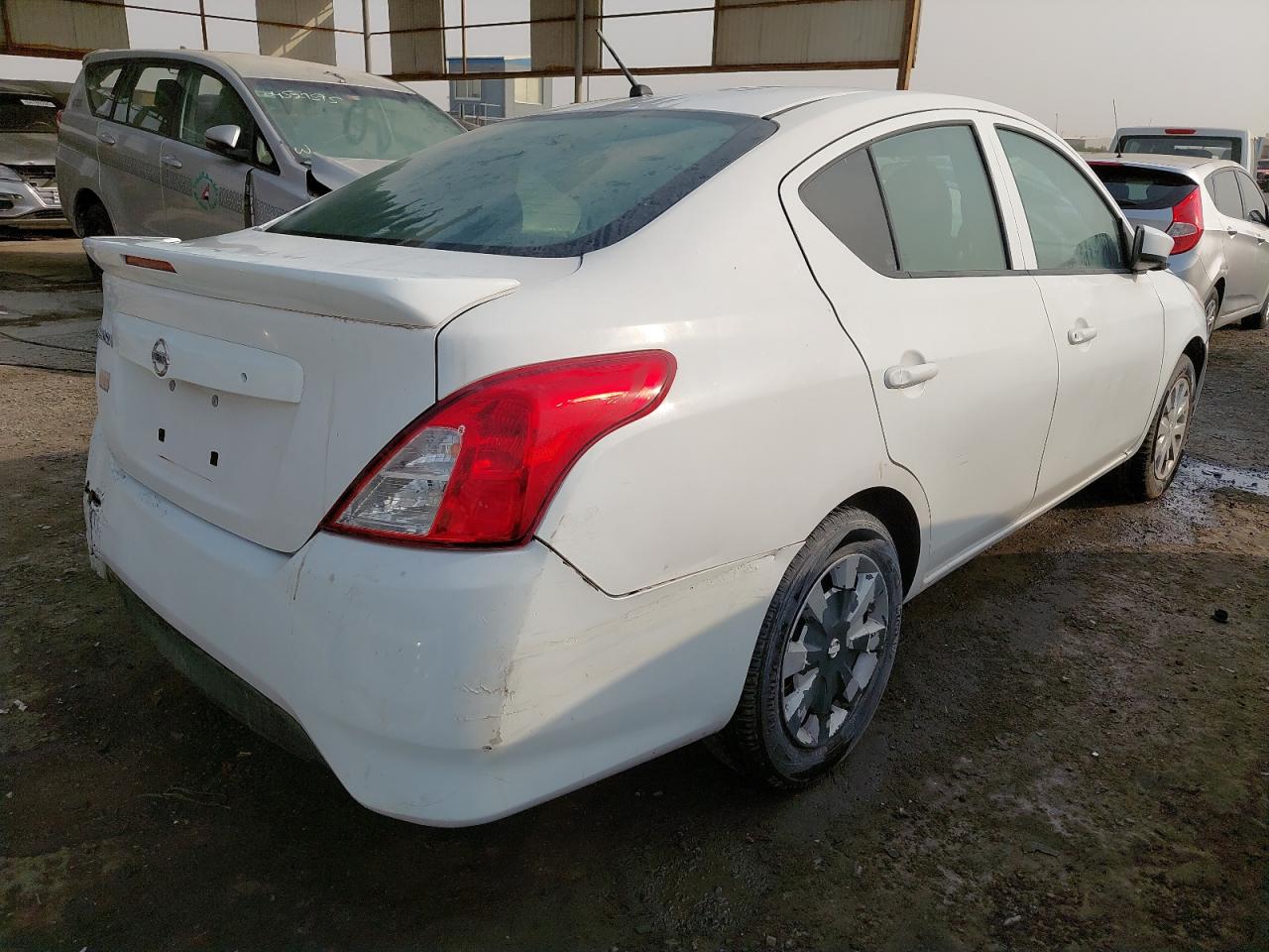 2017 NISSAN VERSA VIN:3N1CN7AP4HL******