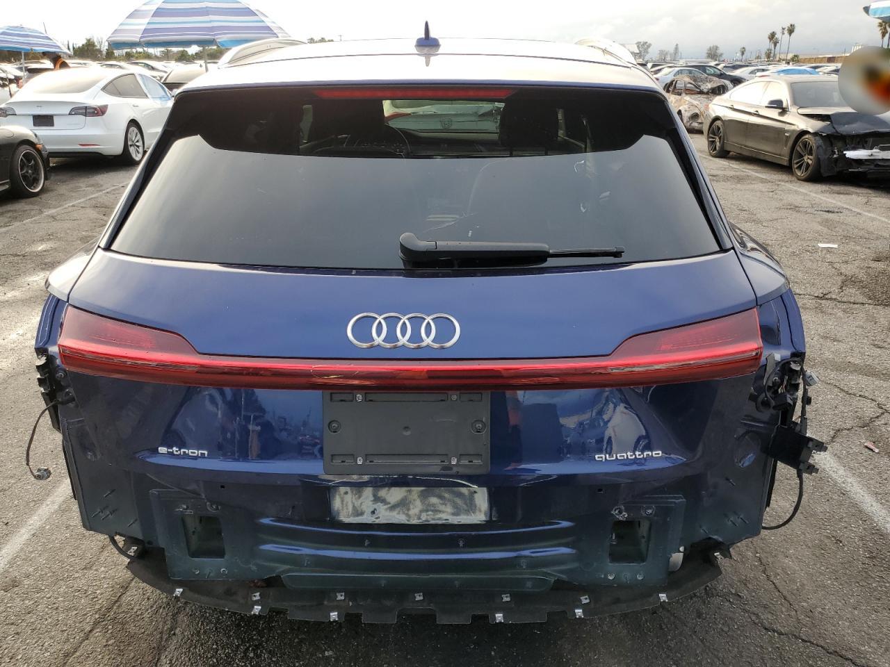 2022 AUDI E-TRON PREMIUM PLUS VIN:WA1LAAGE9NB030590