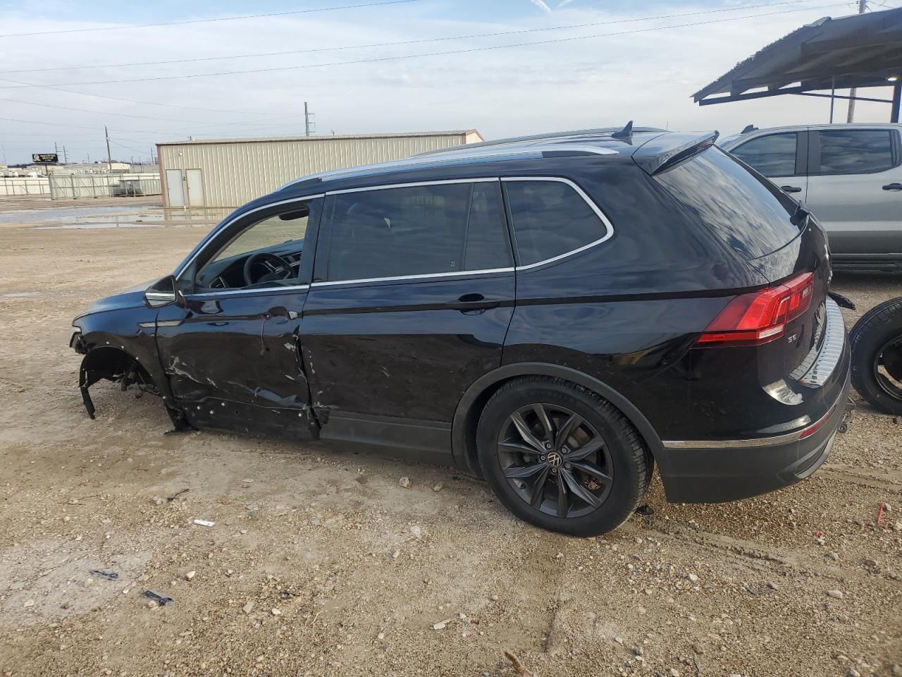 2022 VOLKSWAGEN TIGUAN SE VIN:3VV3B7AX9NM035430