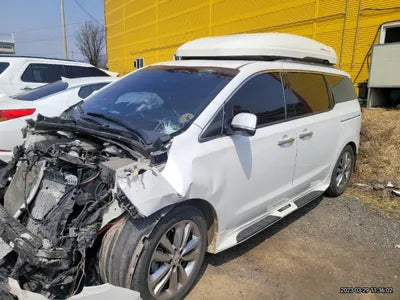 2017 Kia Carnival VIN: