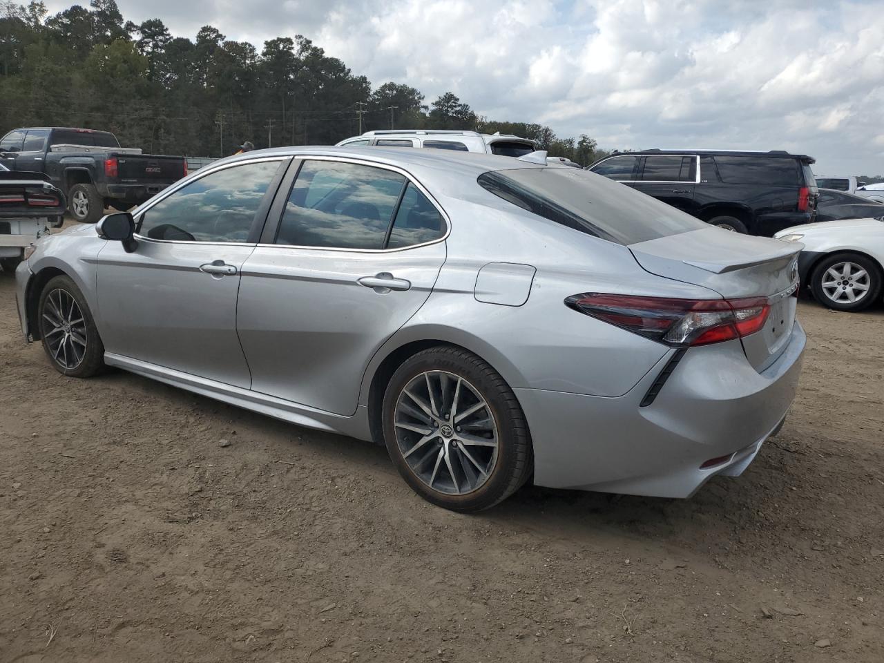 2022 TOYOTA CAMRY SE VIN:4T1T11AK4NU655807
