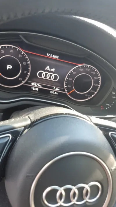 2019 Audi A4 WAUZZZF4XKA125240 VIN:WAUZZZF4XKA125240