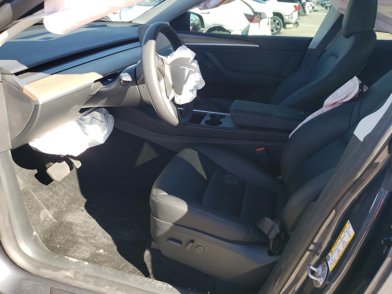 2023 TESLA MODEL Y  VIN:7SAYGDEE4PA202443