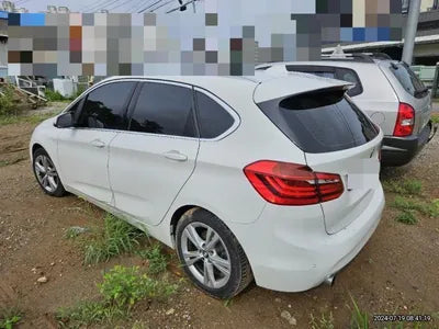 2016 BMW 2 Series Gran Tourer VIN: