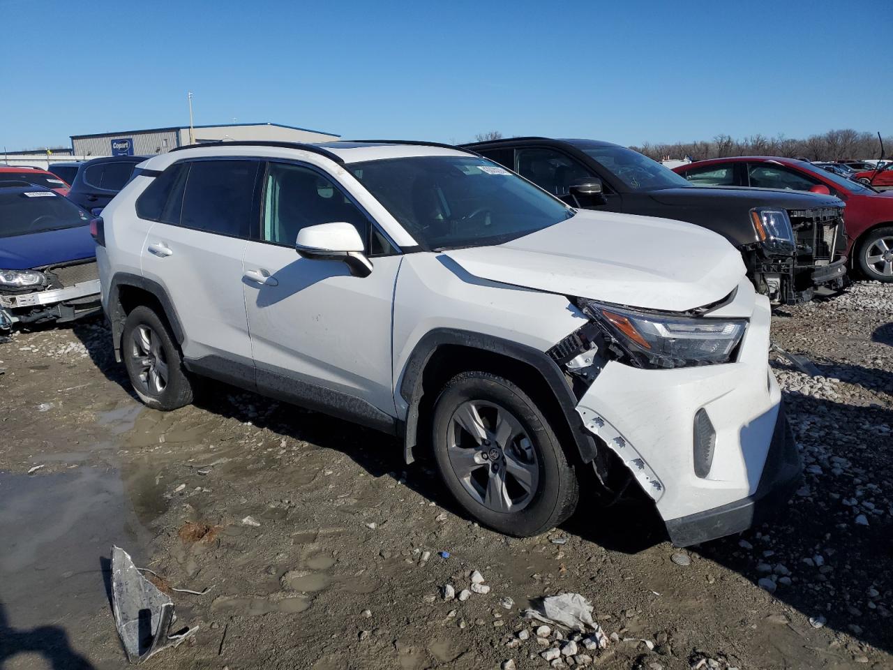 2024 TOYOTA RAV4 XLE VIN:2T3P1RFV0RW423057