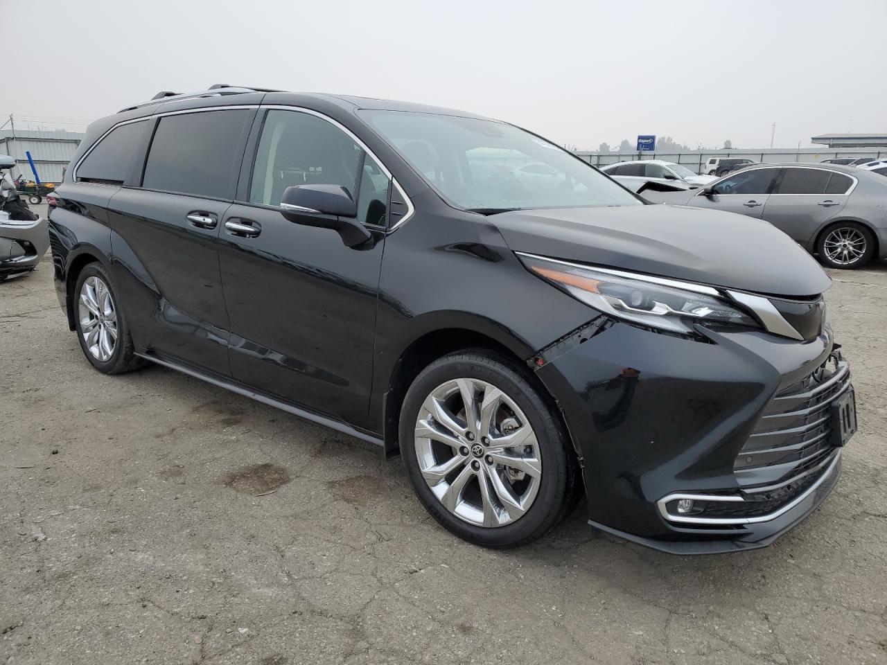 2022 TOYOTA SIENNA LIMITED VIN:5TDERKEC2NS094476