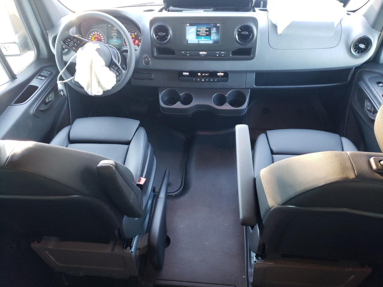 2024 MERCEDES-BENZ SPRINTER 2500 VIN:W1W4NBHY6RP664787