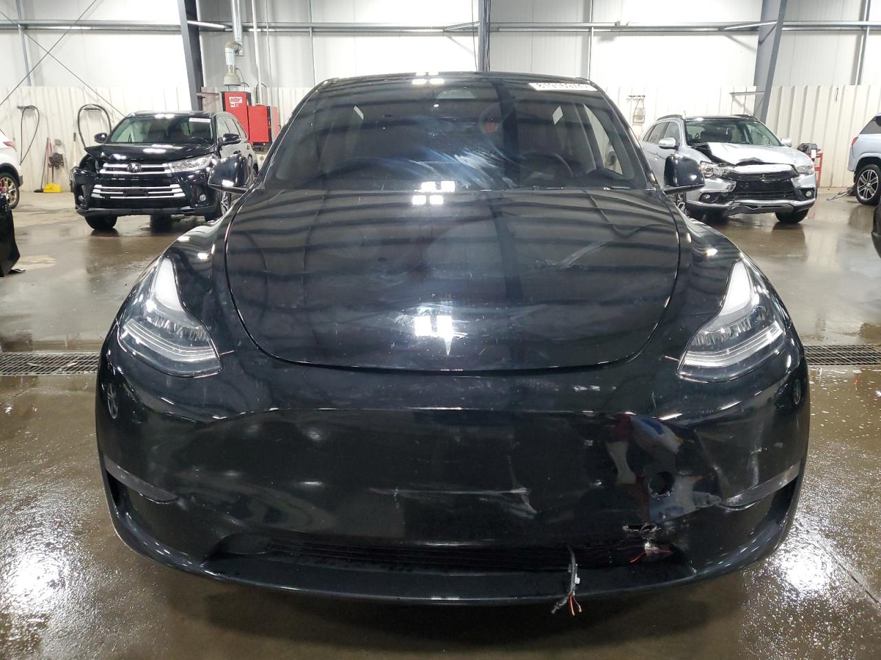 2023 TESLA MODEL Y  VIN:7SAYGDEE8PA124104