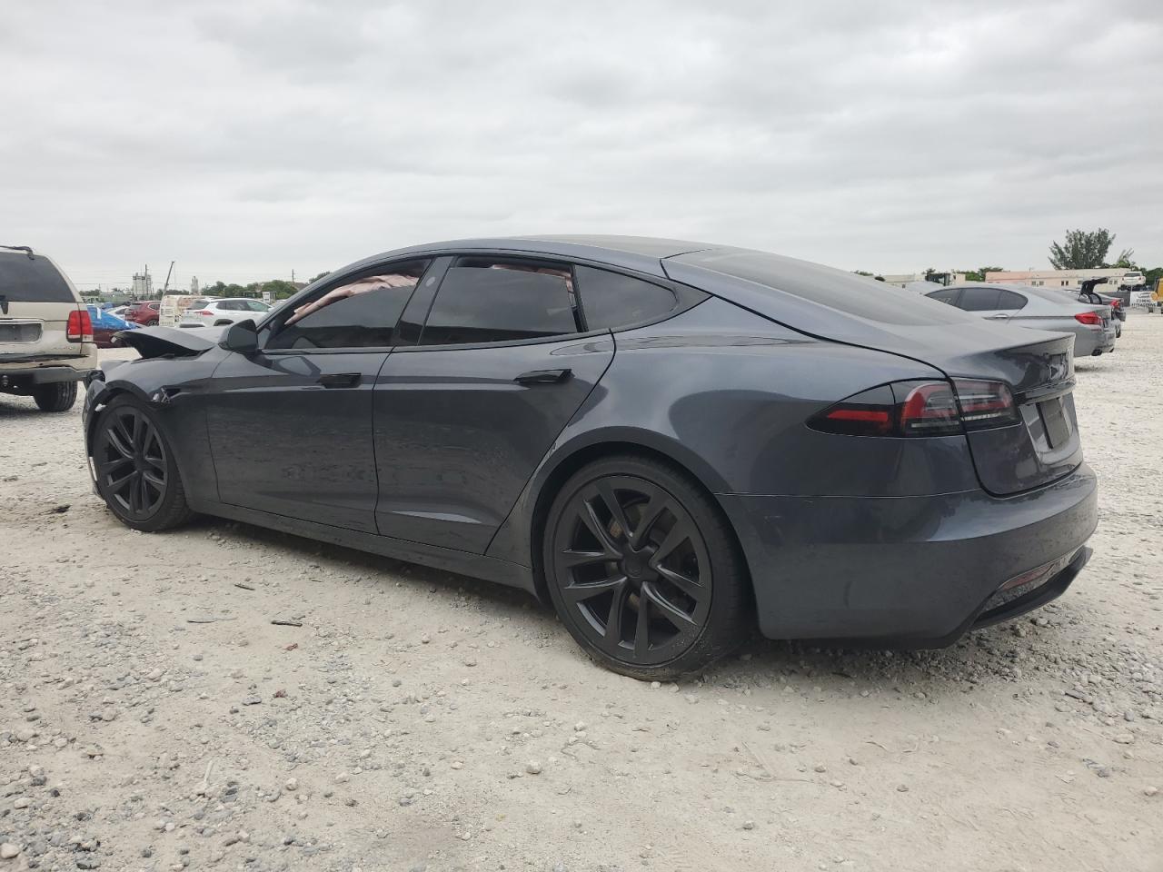 2022 TESLA MODEL S  VIN:5YJSA1E51NF493275