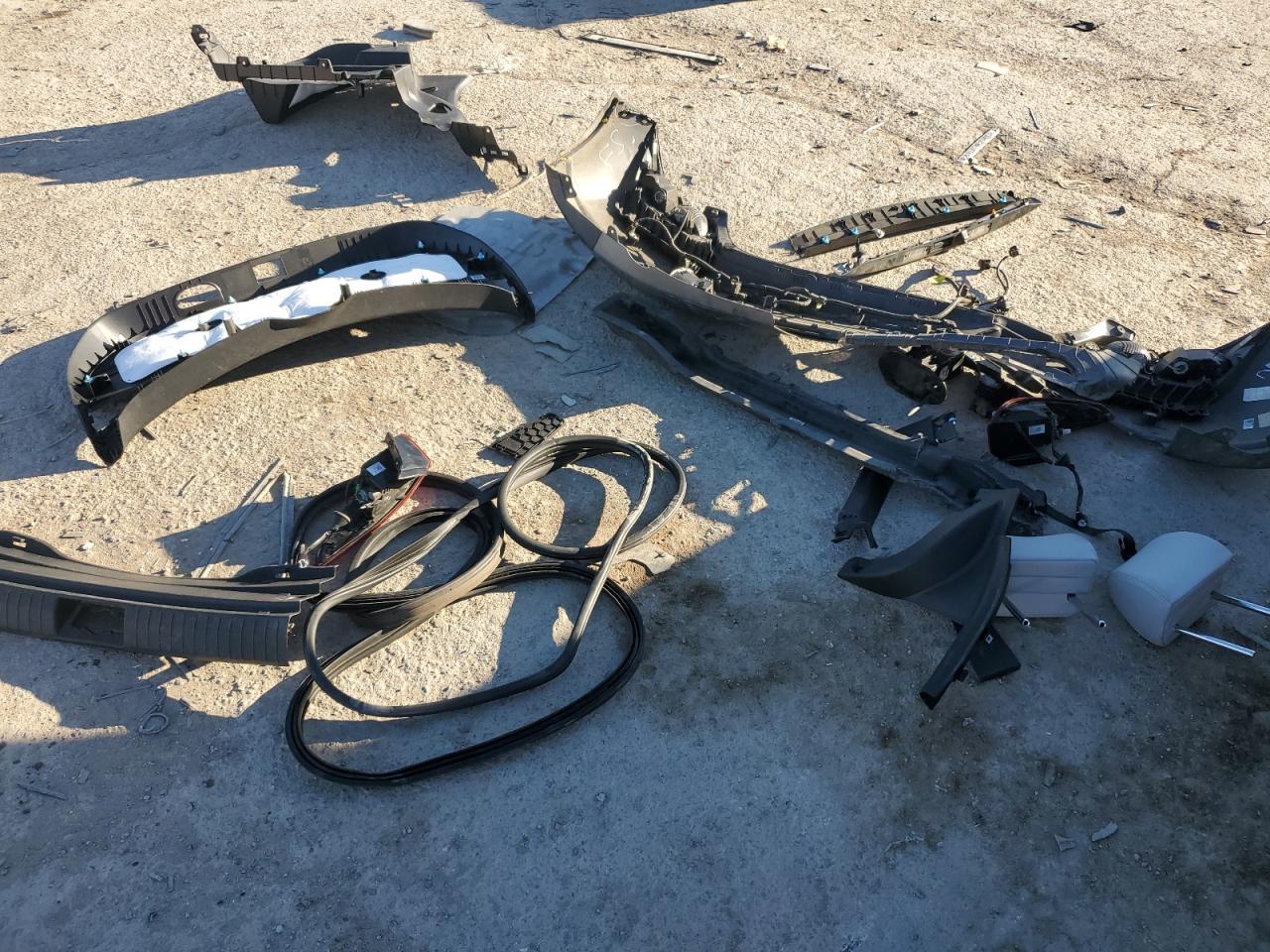 2022 HYUNDAI KONA LIMITED VIN:KM8K53A33NU923010