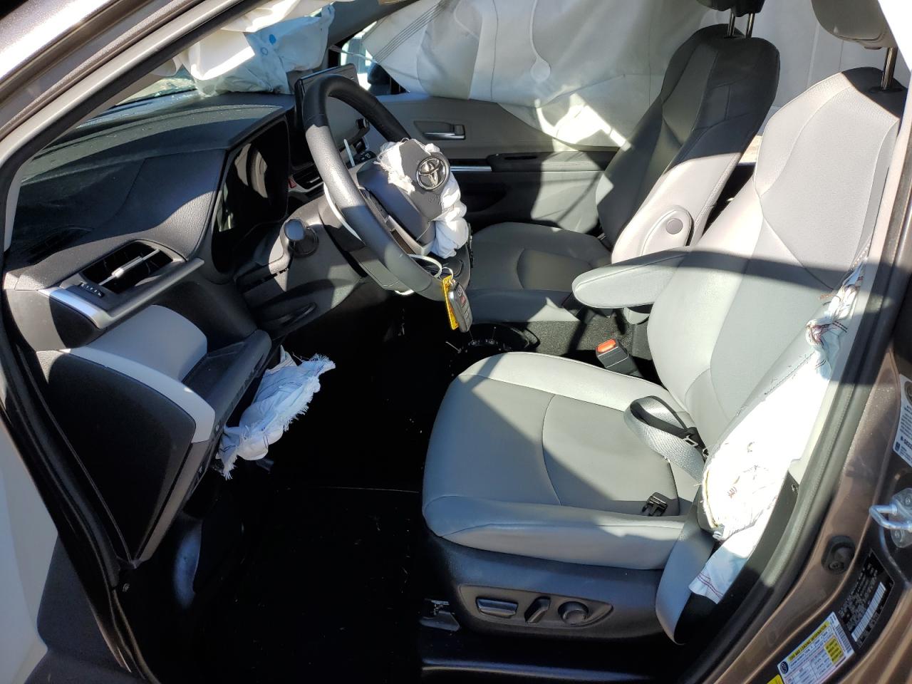 2022 TOYOTA SIENNA XLE VIN:3N1CP5BVXLL534924