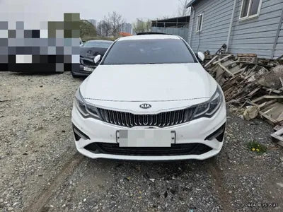 2018 Kia K5 VIN: