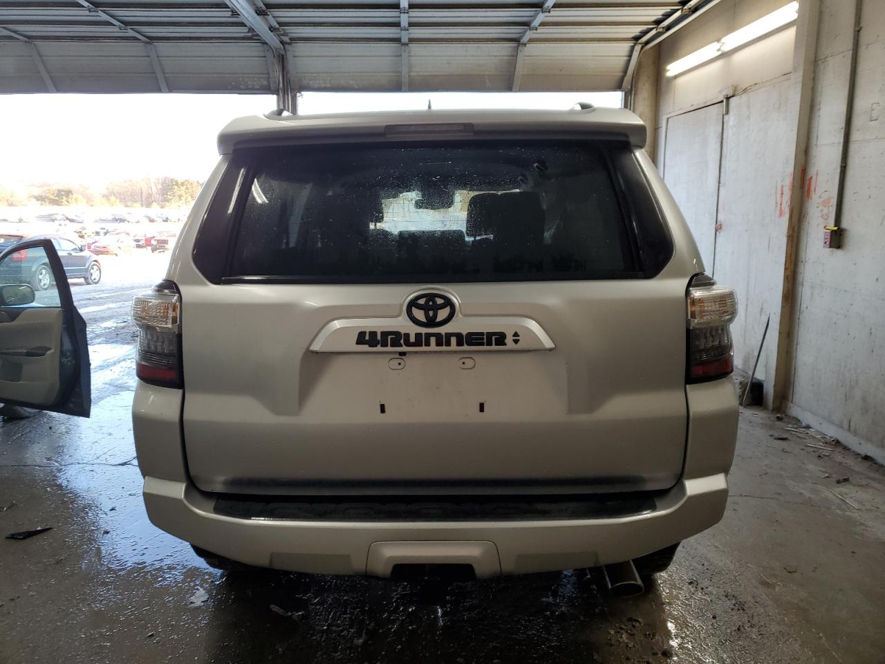 2022 TOYOTA 4RUNNER SR5/SR5 PREMIUM VIN:JTEMU5JR8N6042772