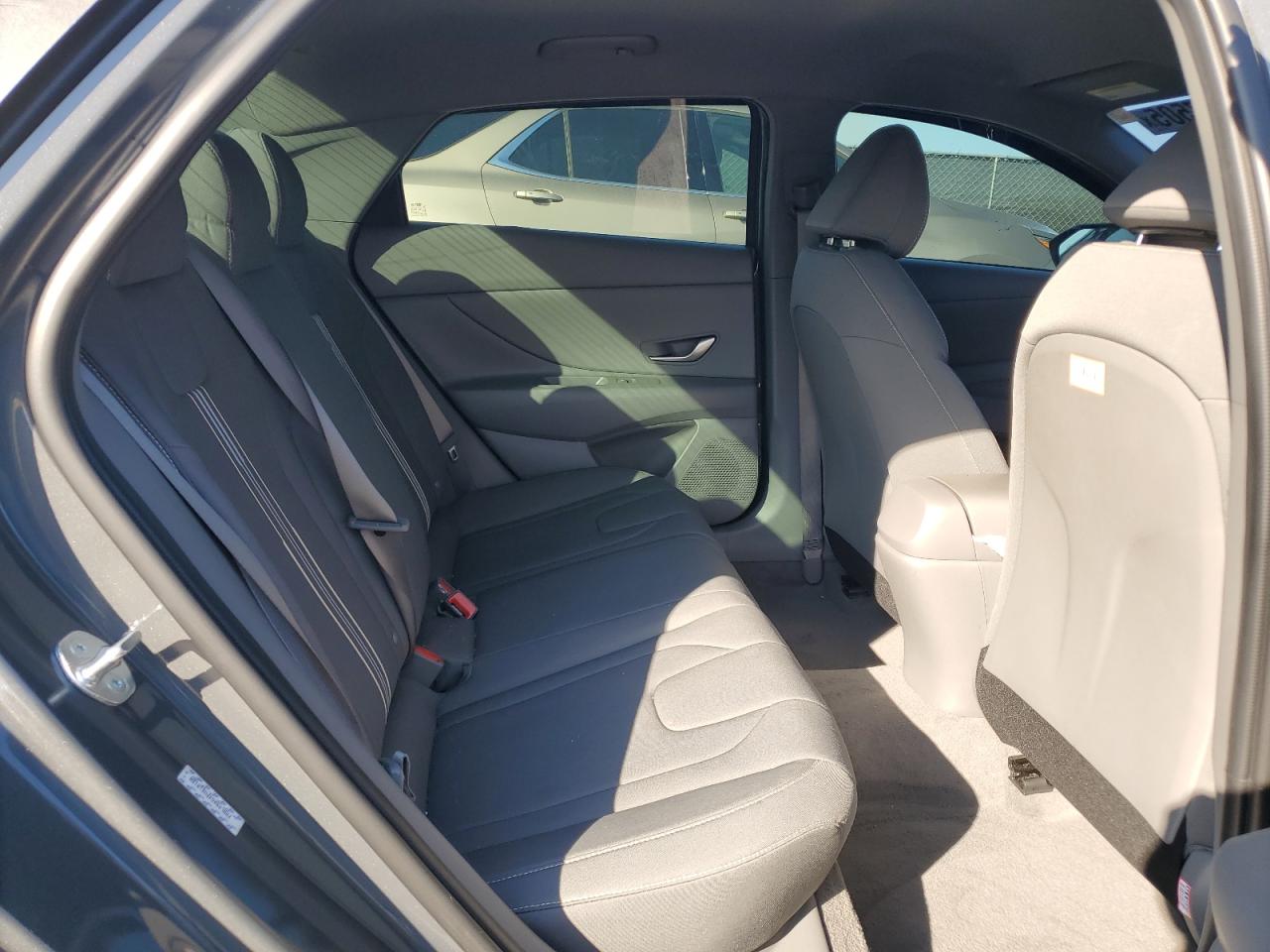 2023 HYUNDAI ELANTRA SEL VIN:KMHLM4AG4PU610180