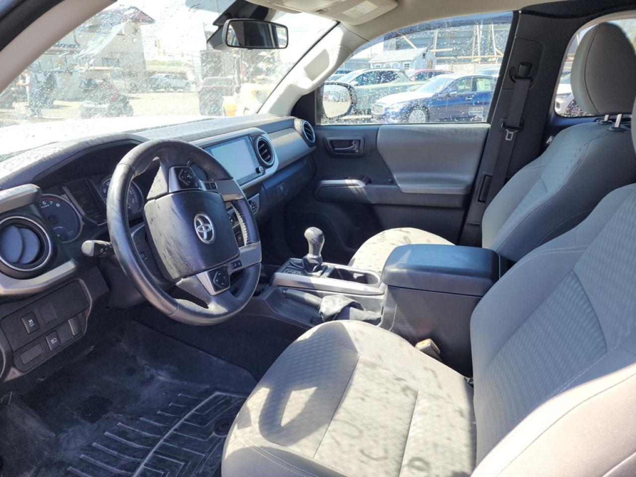 2022 TOYOTA TACOMA ACCESS CAB VIN:3TYRX5GN0NT046597