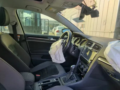 2016 Volkswagen Golf WVWZZZAUZGW166746 VIN:WVWZZZAUZGW166746