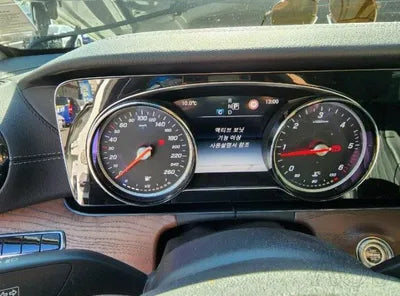 2016 Mercedes-Benz E 220 VIN: