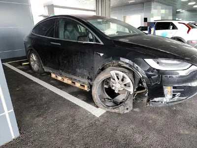2020 Tesla Model X VIN: