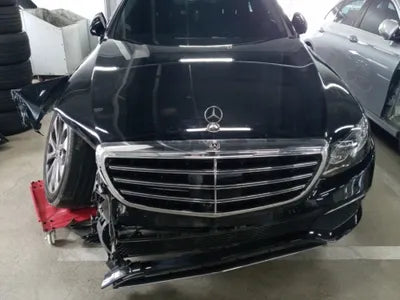 2019 Mercedes-Benz E 300 VIN: