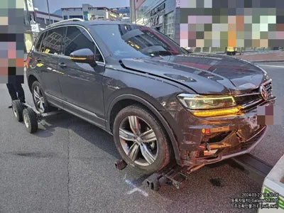 2018 Volkswagen Tiguan VIN: