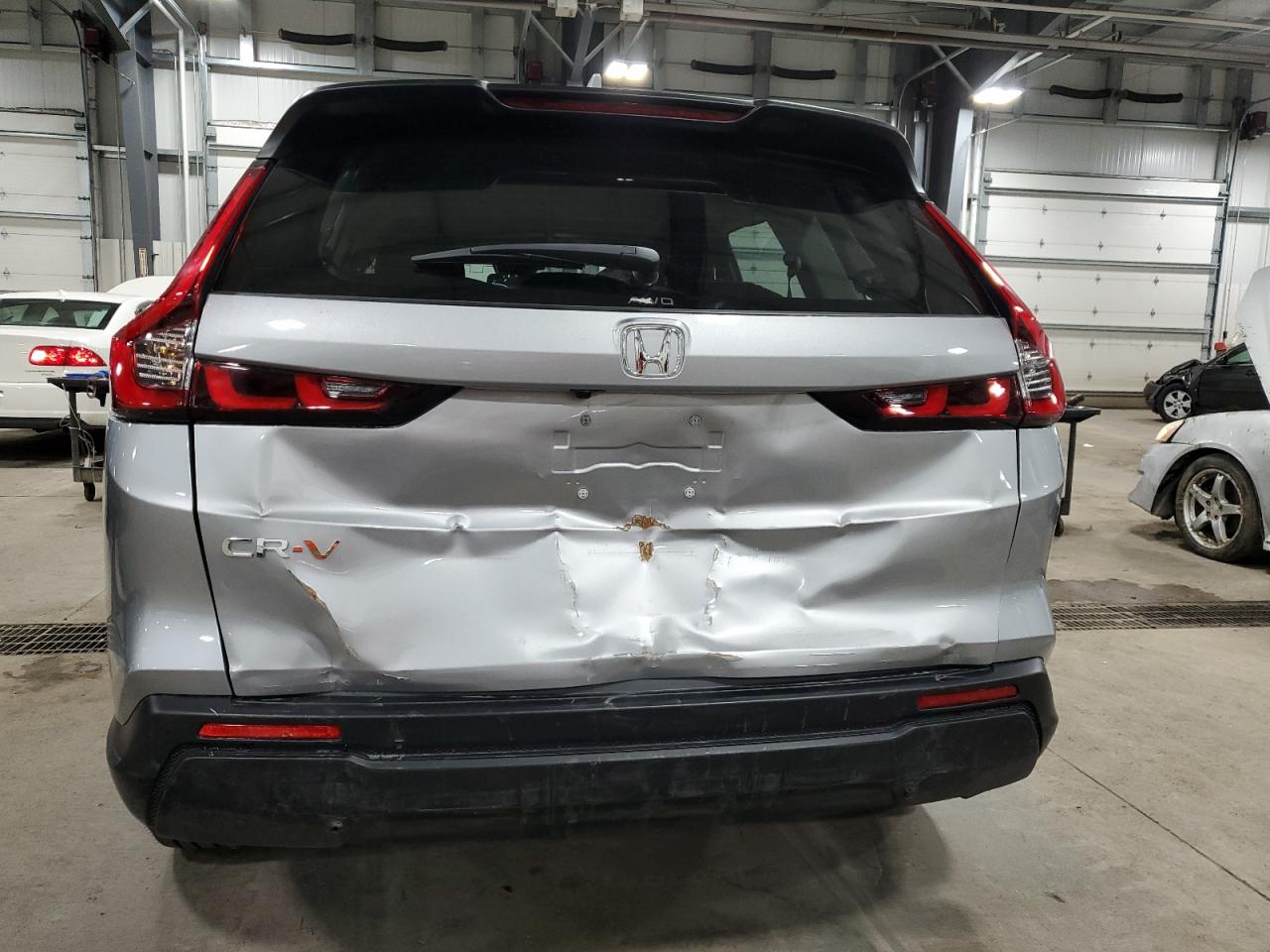 2024 HONDA CR-V LX VIN:2HKRS4H21RH439626