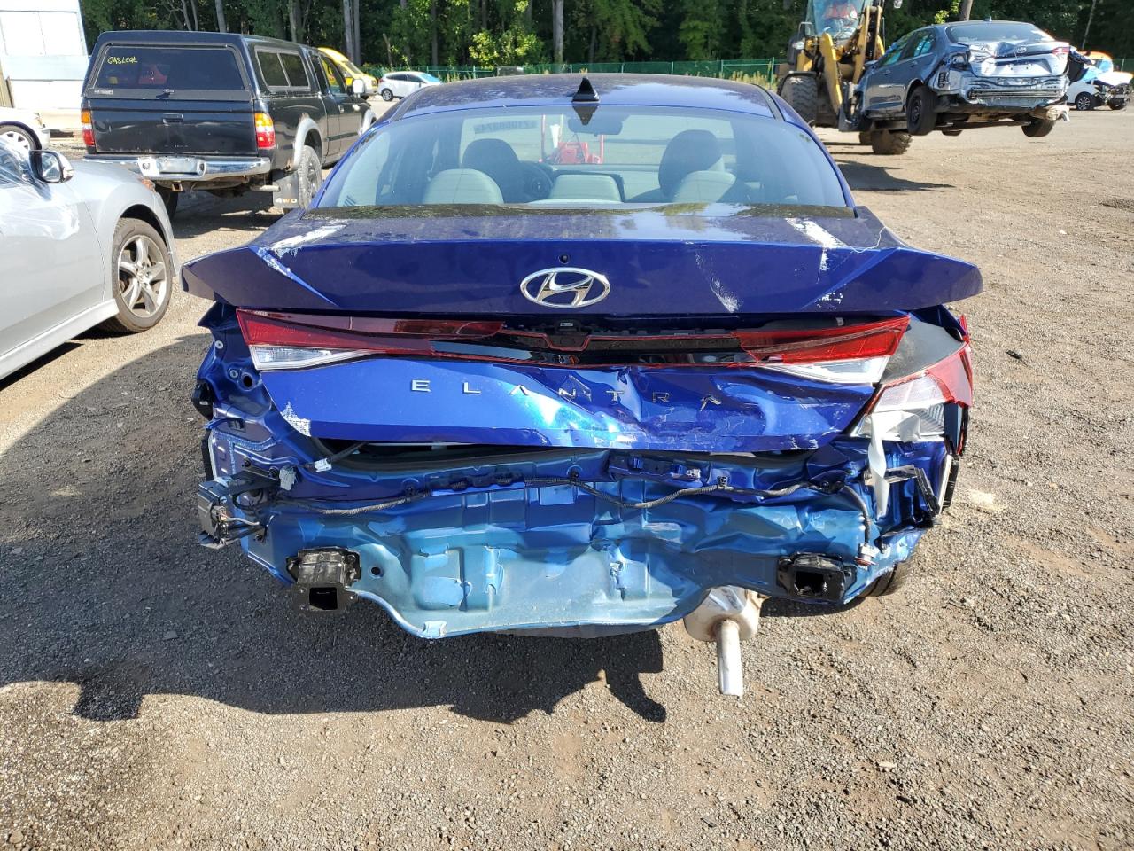 2023 HYUNDAI ELANTRA SEL VIN:KMHLS4AG7PU558923