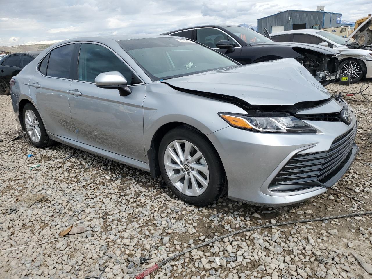 2022 TOYOTA CAMRY LE VIN:4T1C11AKXNU637974