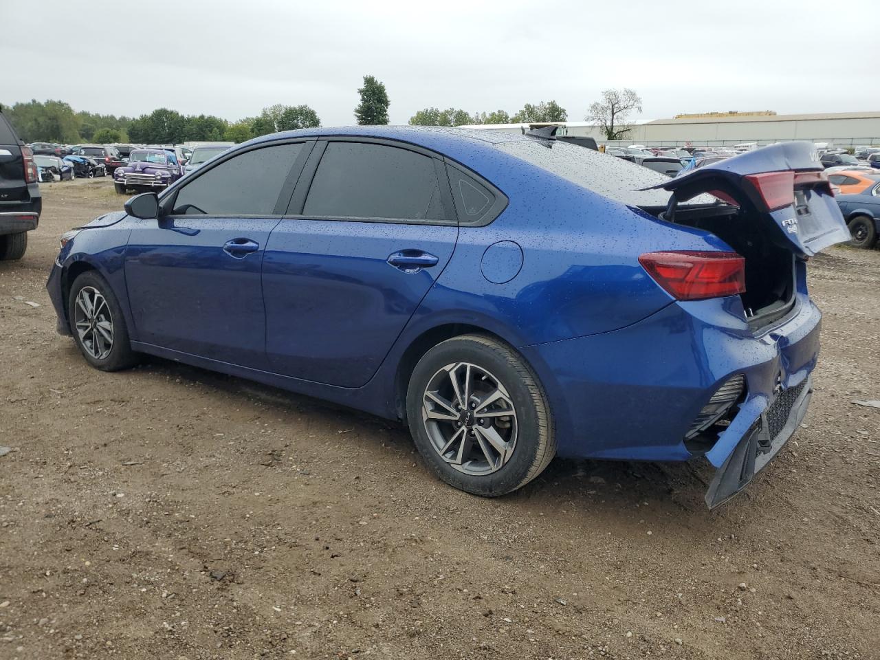 2022 KIA FORTE FE VIN:3KPF24AD4NE440184